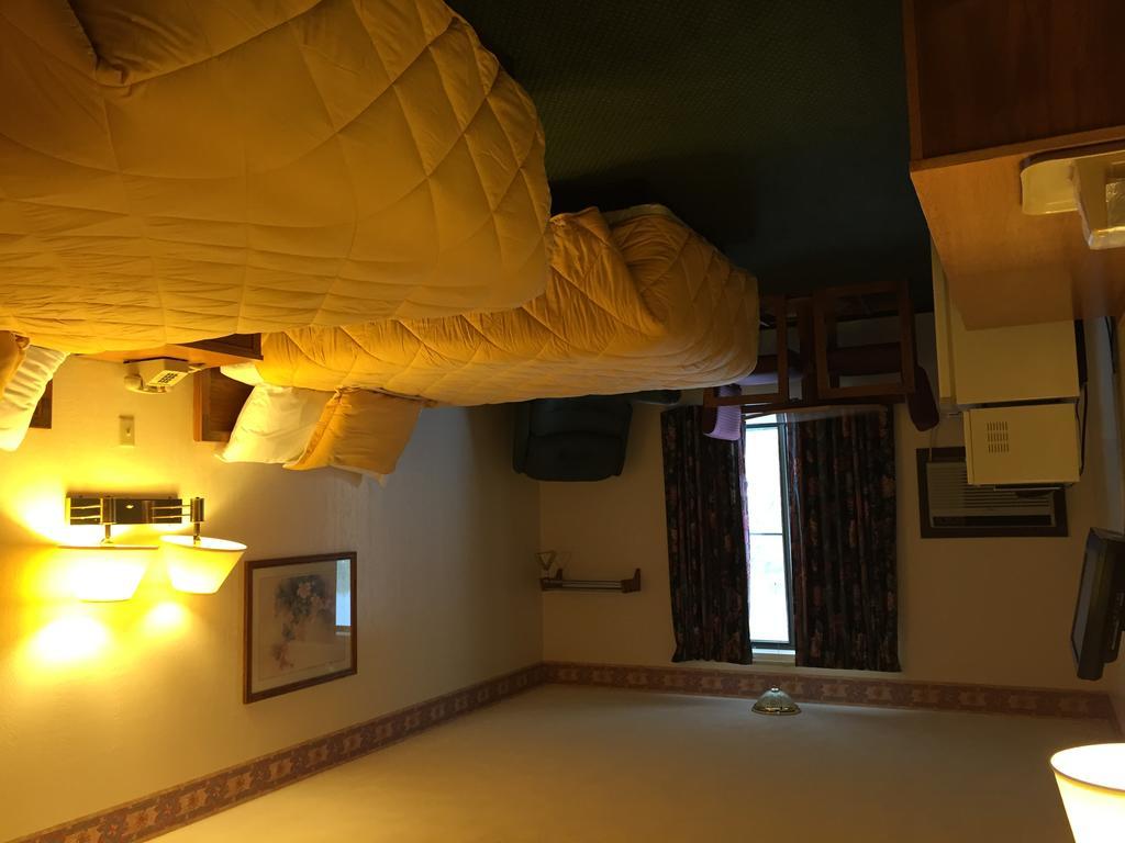 Baxter Inn 4 Less Baxter Springs Εξωτερικό φωτογραφία